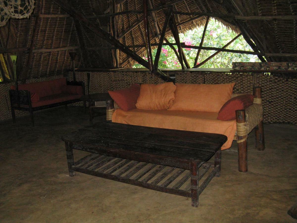 Bed and Breakfast Kiloran Funzi House Экстерьер фото
