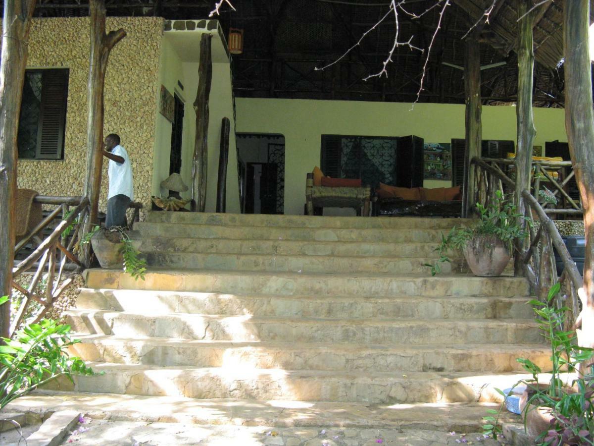 Bed and Breakfast Kiloran Funzi House Экстерьер фото